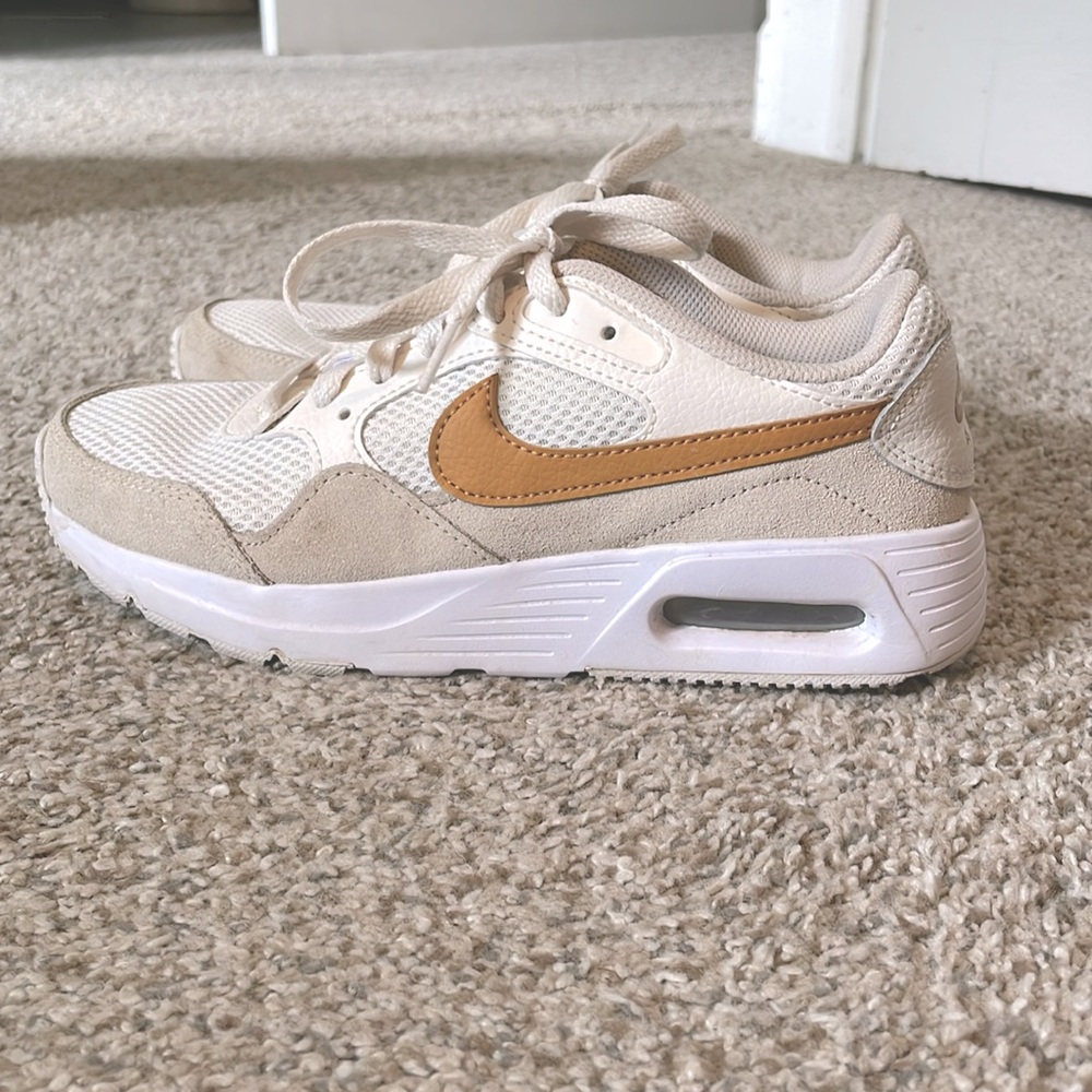 Nike Air Max SC Women’s Sneakers - Picture 3 of 4
